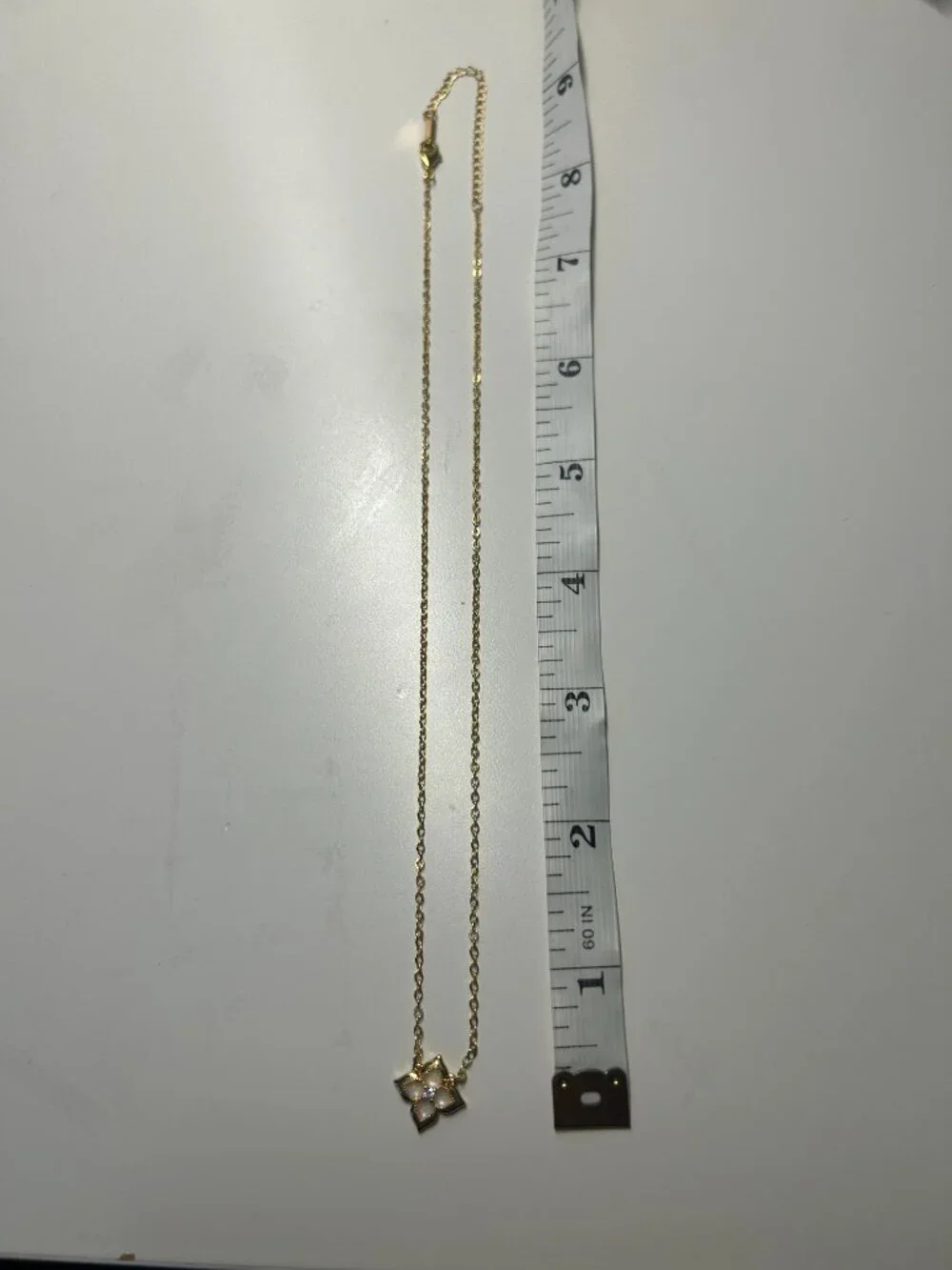 Gold Tone White Clover Pendant Necklace Dainty Feminine Delicate Elegant Gift